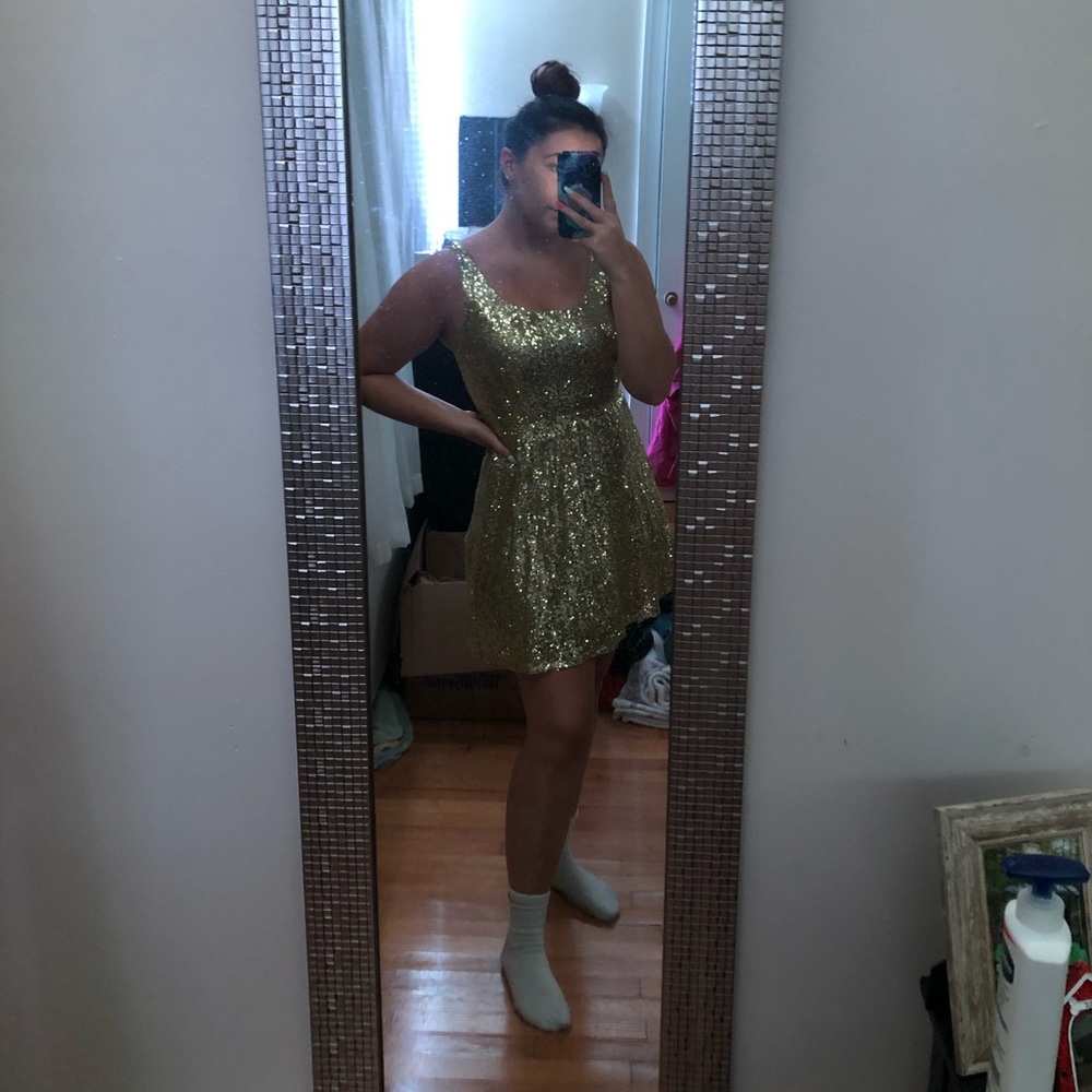 GOLD SPARKLE DRESS
